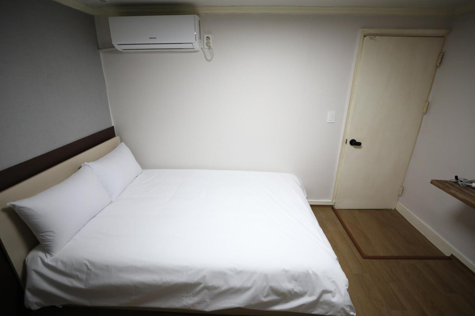 Hotel Golden Hill 2*